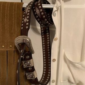 NWOT mint new brown Spell belt ML